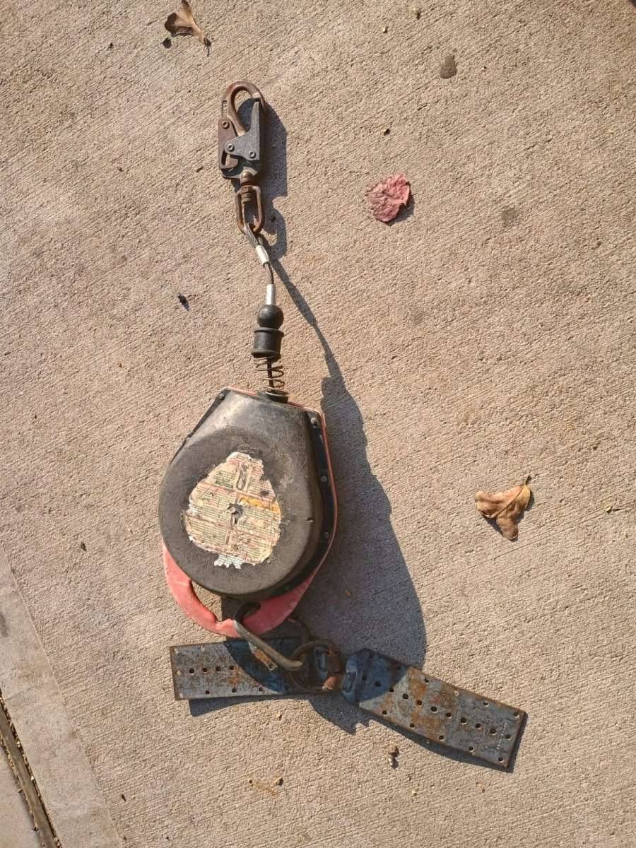 Personal fall protection system