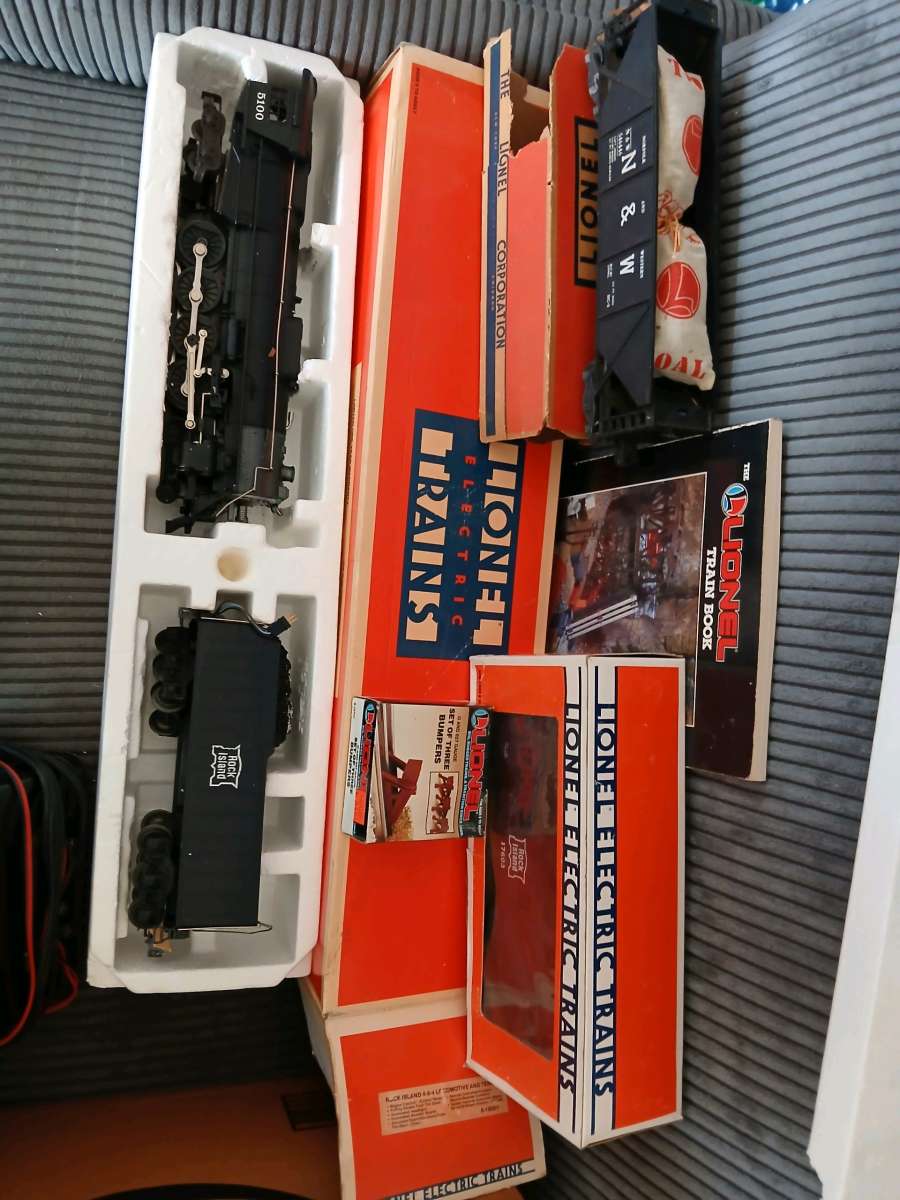 Vintage Lionel Train Set