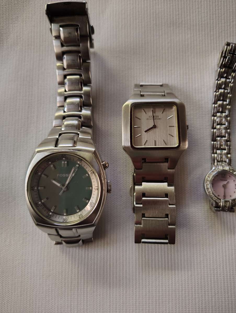 4 watches