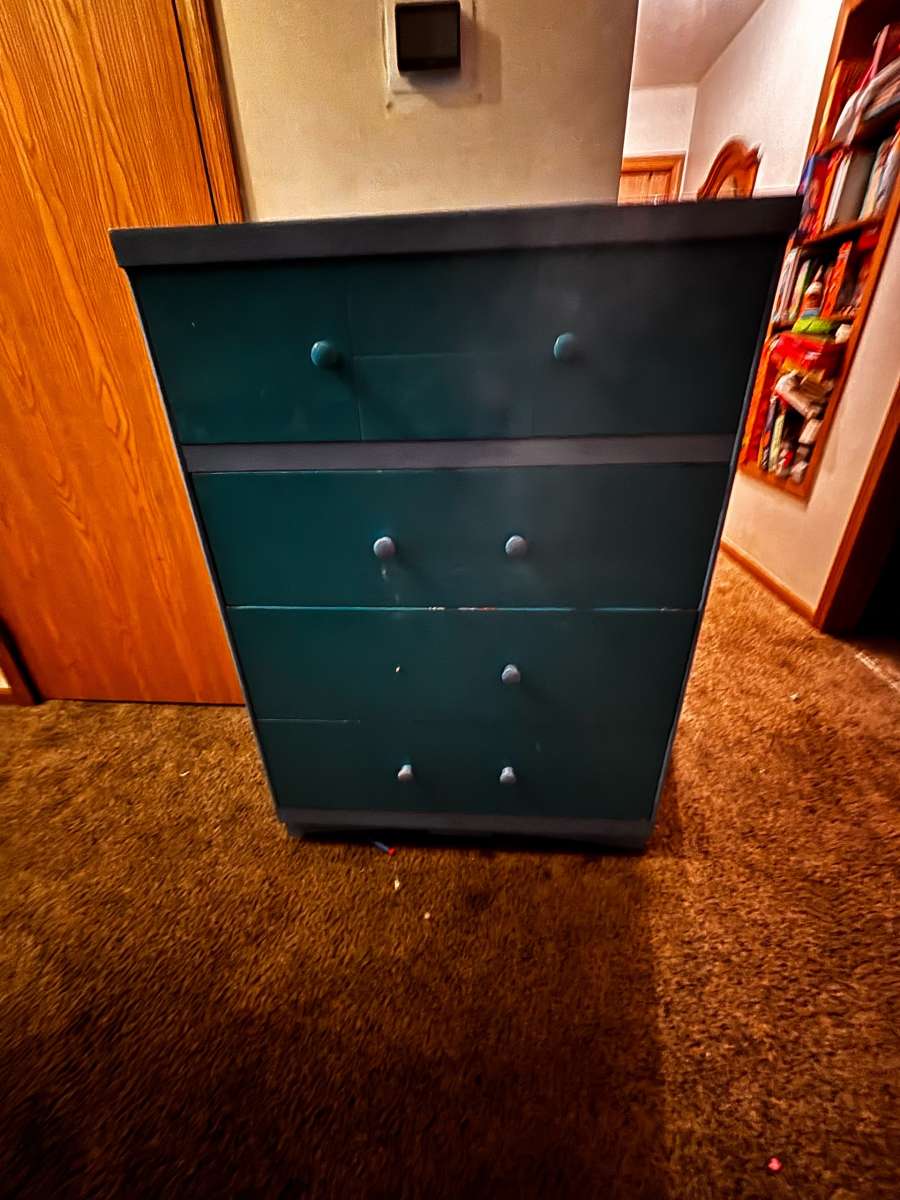 Dresser we can adjust the price