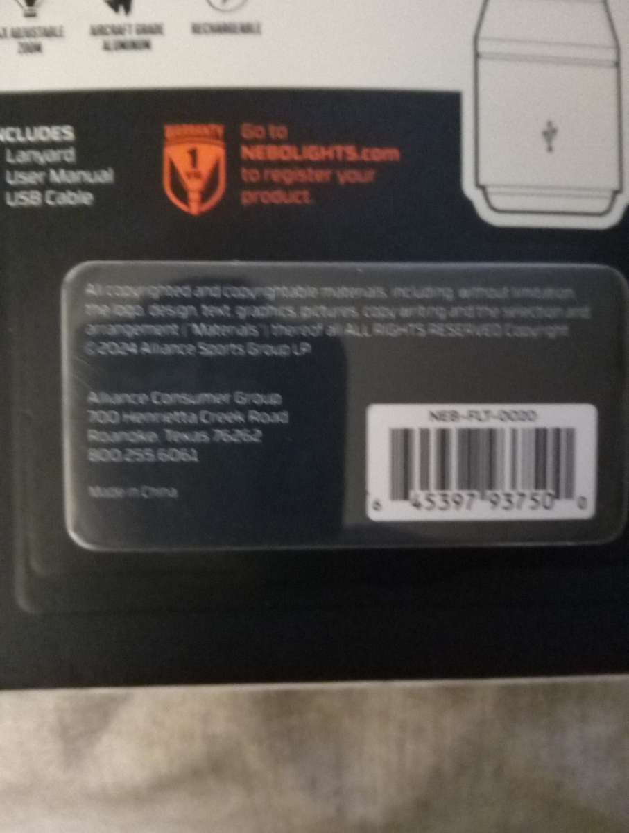 Nebo Davinci 2000 rechargeable flashlight