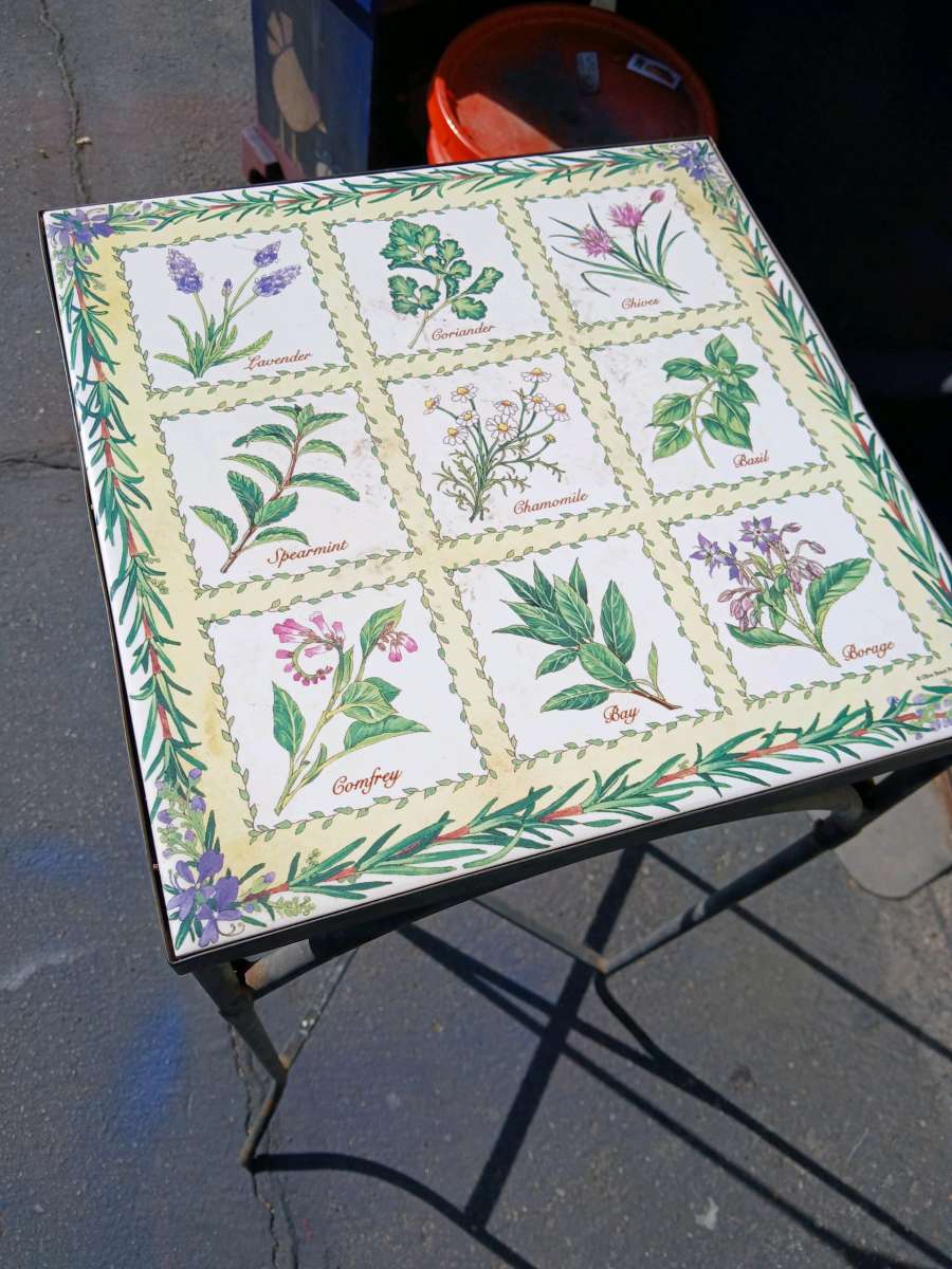 patio plant stand