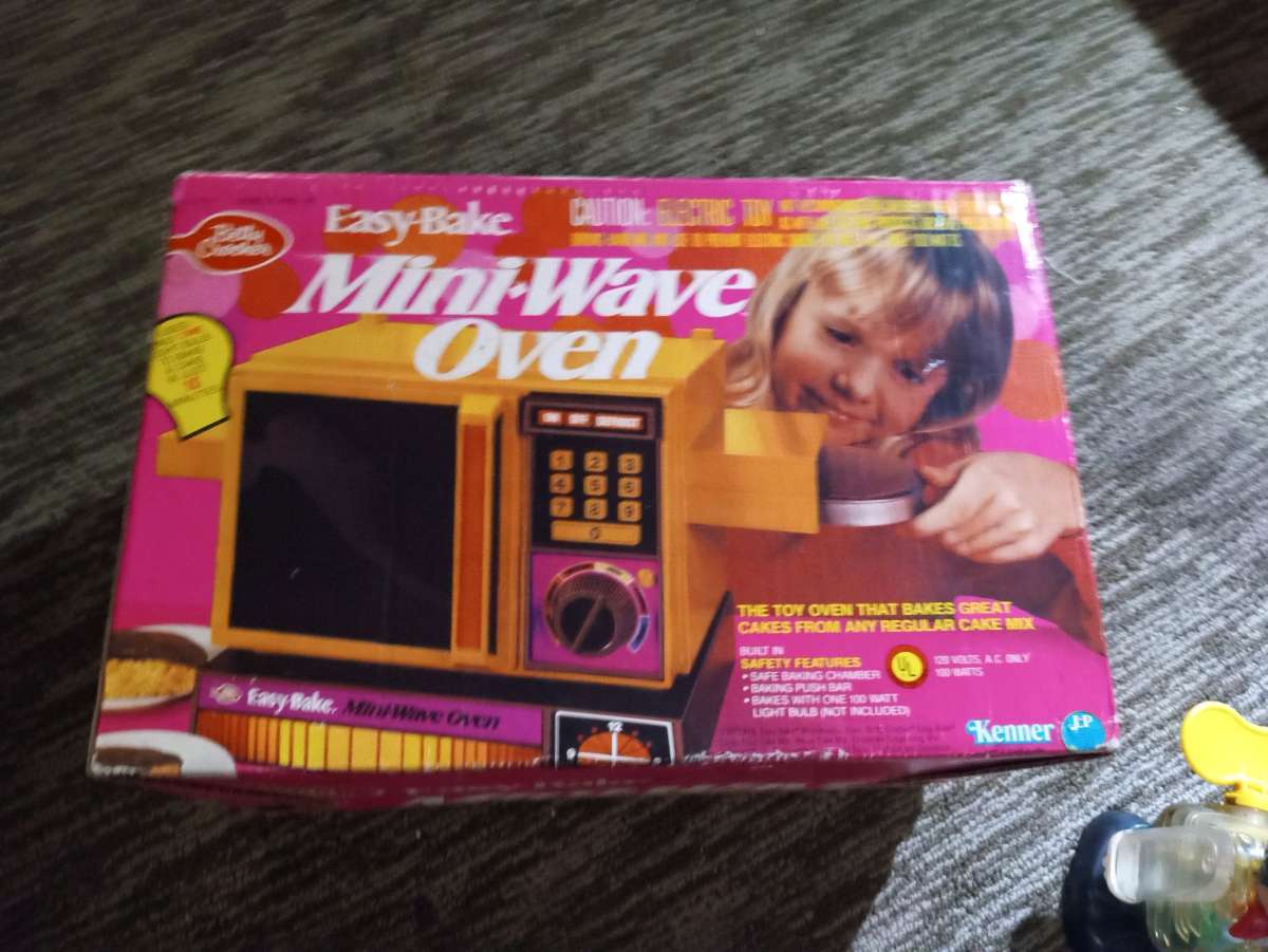 1960s easy bake oven