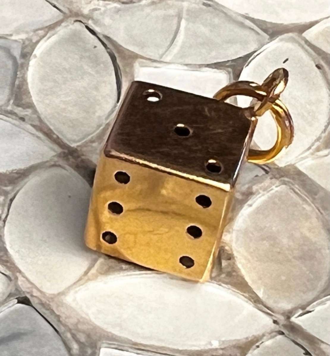 18K Gold 10mm Dice Pendant