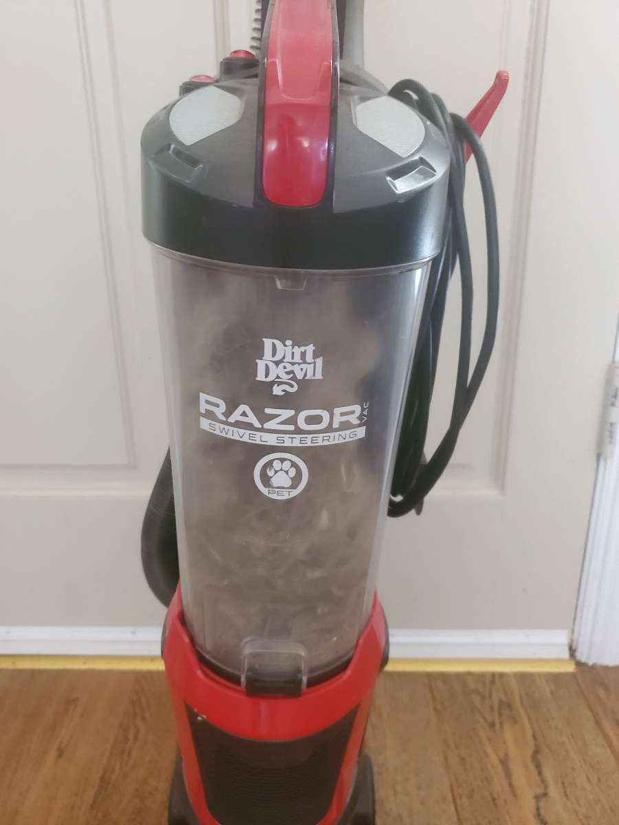 Dirt Devil  Razor Canister Vacuum  Multi Surface  Pets