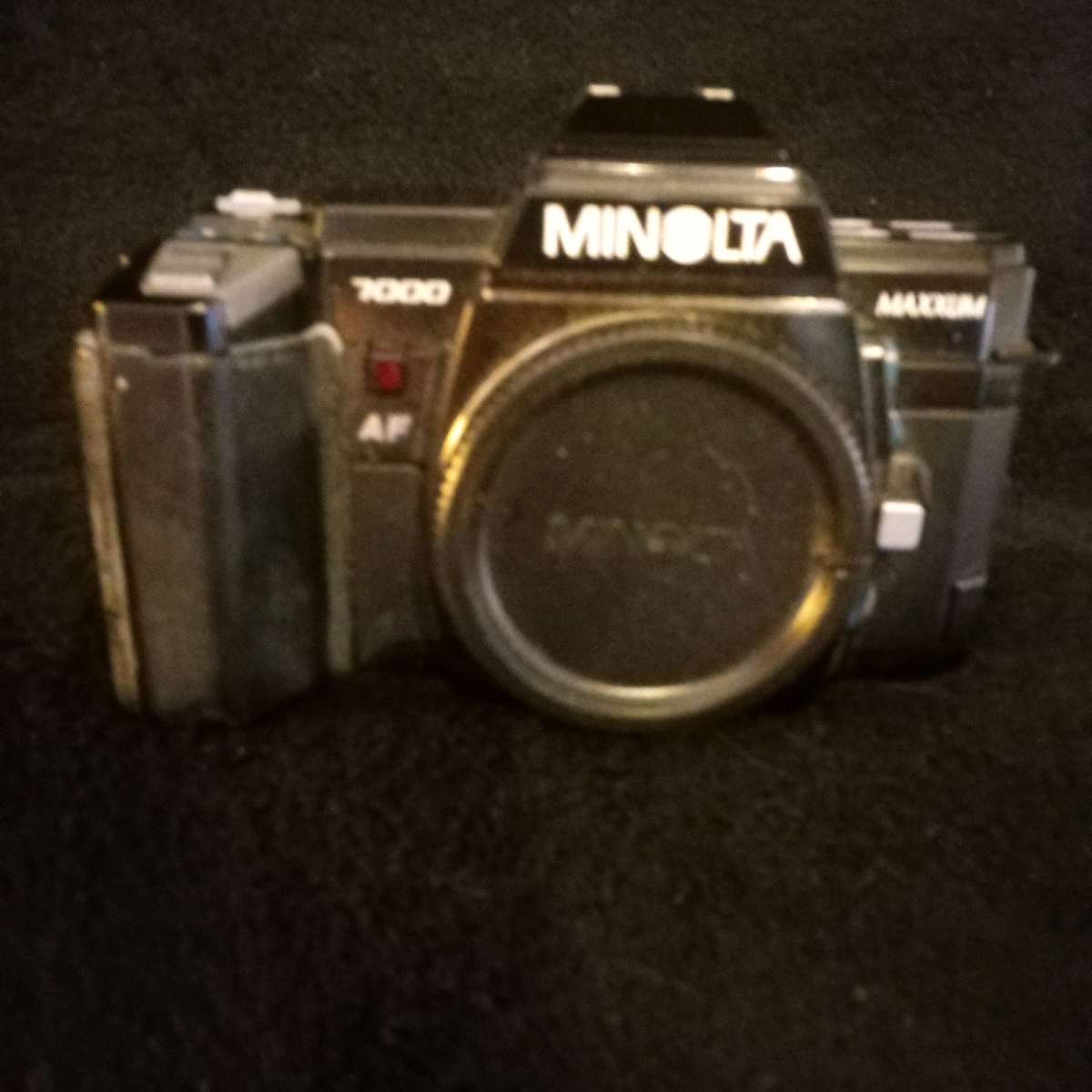 Minolta 7000