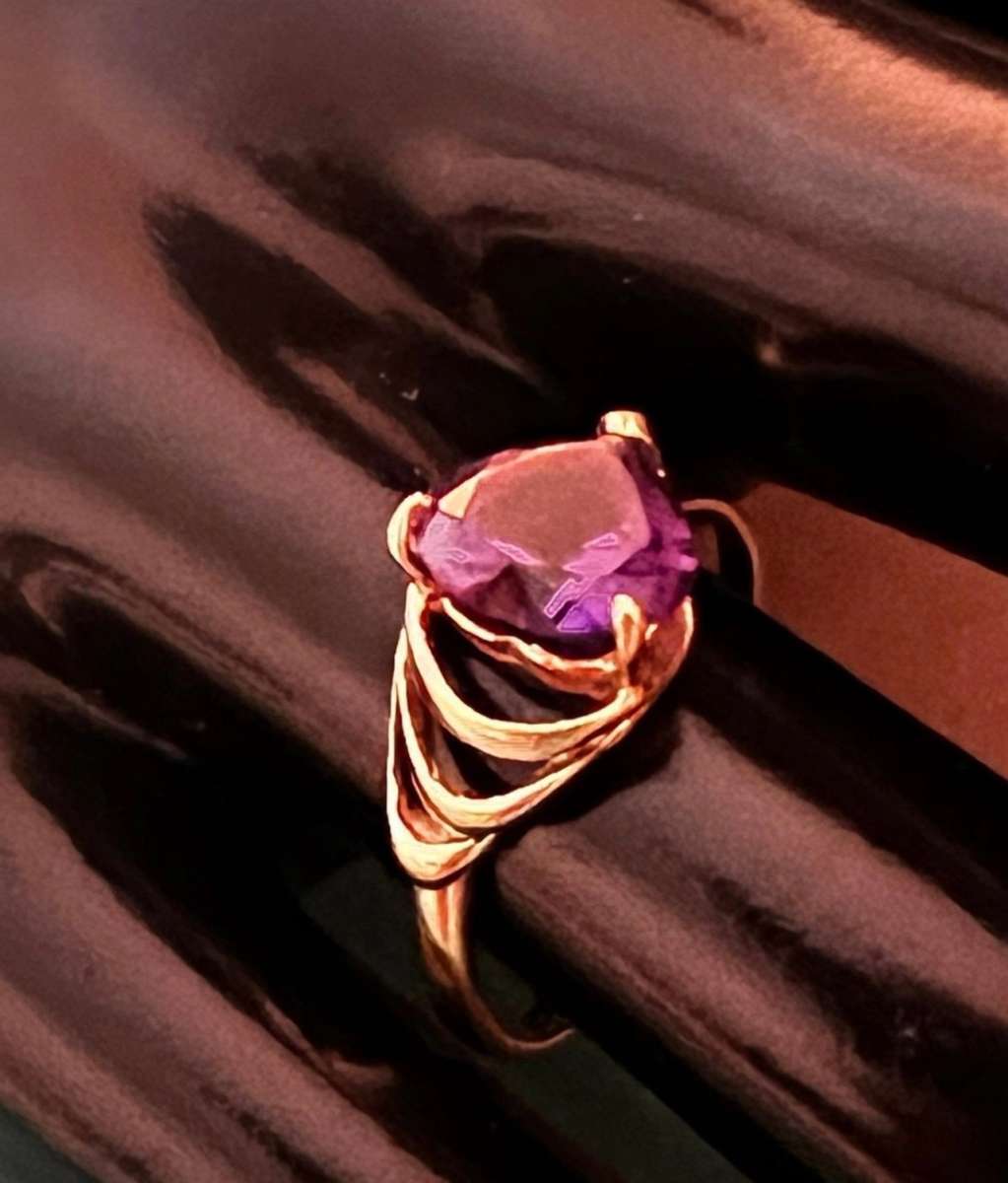 14K Gold Amethyst Heart Ring