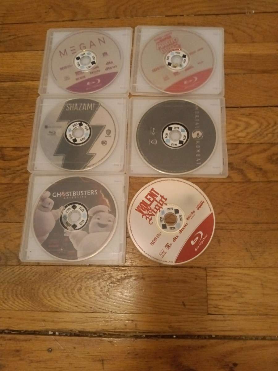 6 Used dvds