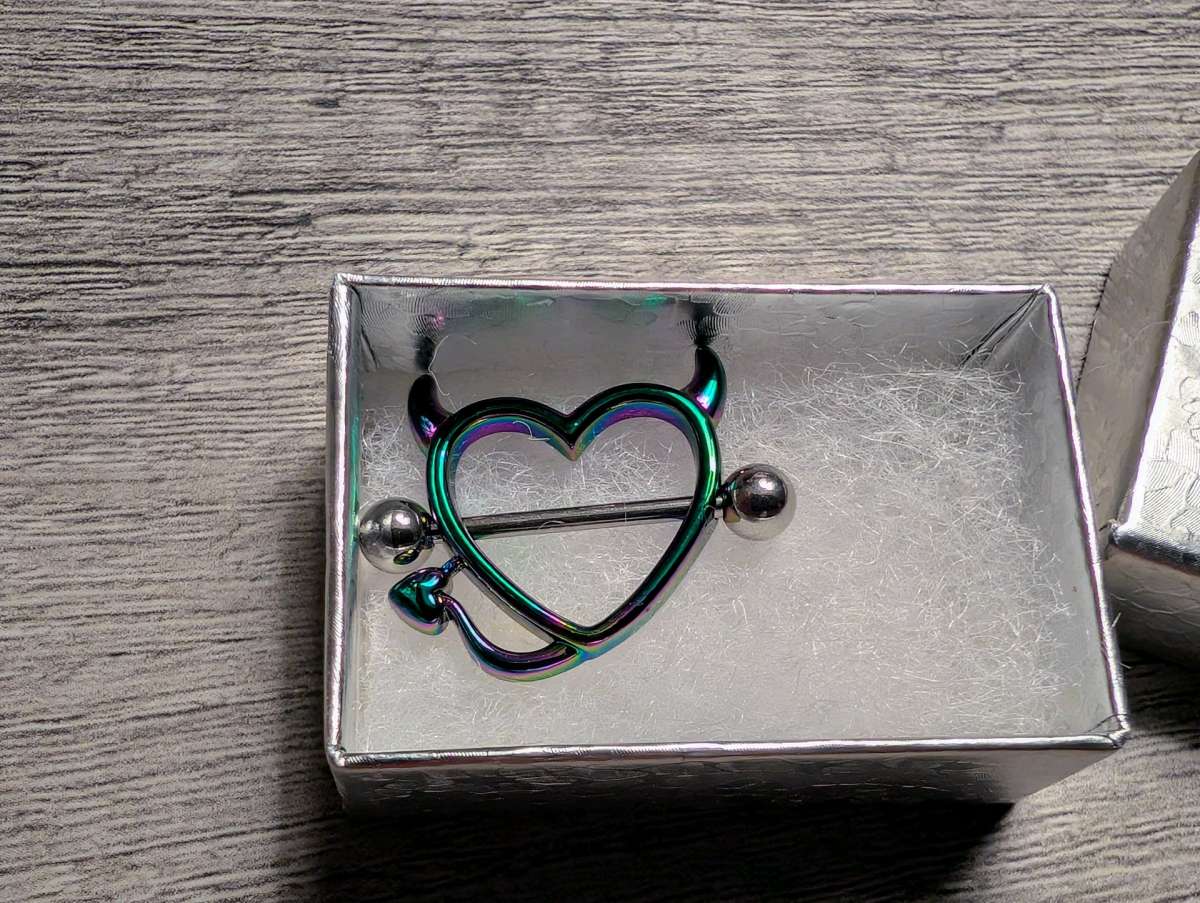Ox Devil Hearts Nipple Ring Piercing Barbell set