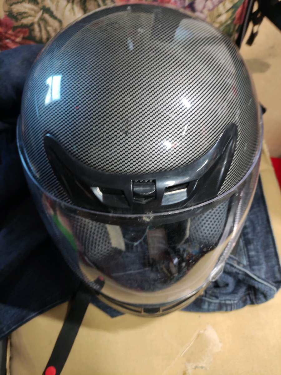 small motorcycle helmet with visor