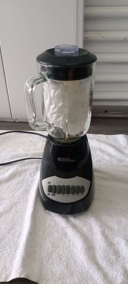 black blender