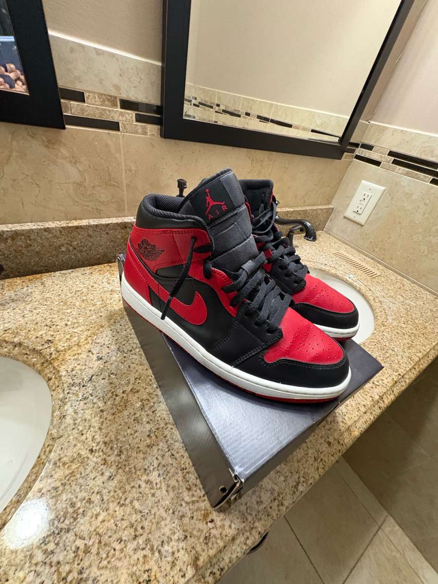 Jordan 1s banned