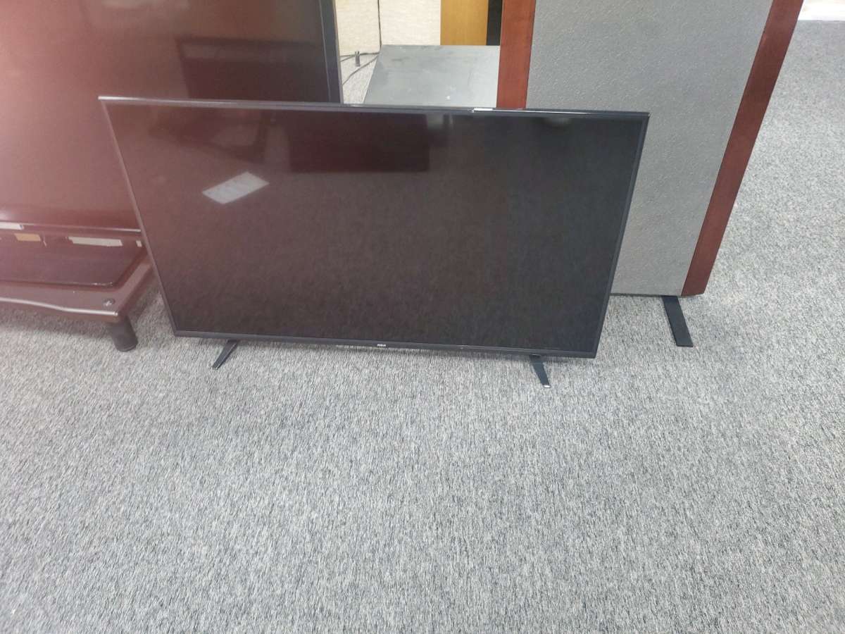 RCA 43 Class 4K Ultra HD LED TV