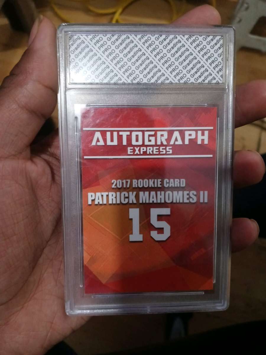 autograph express patrick mahomes 2