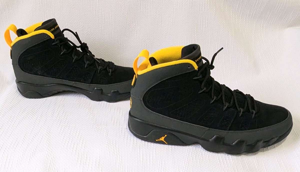 AIRJORDAN 9 RETRO Sneakers