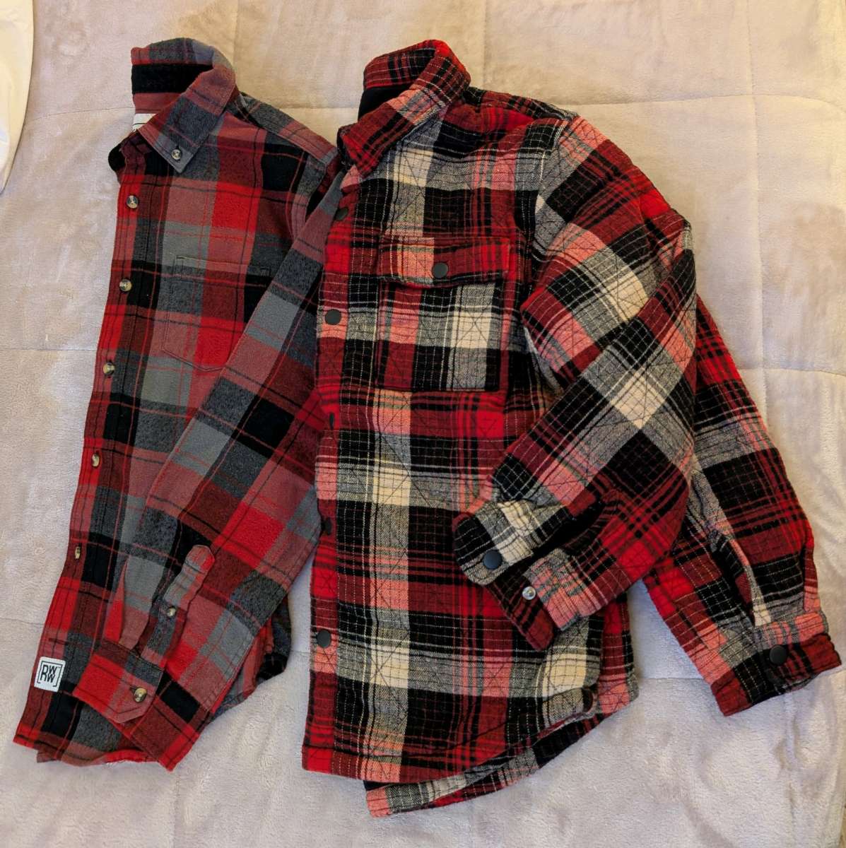 Youth LXL Flannel L  Flannel button up coatXL Bundle