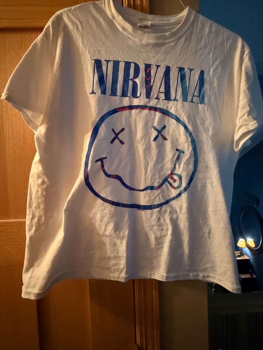 Nirvana blue smiley