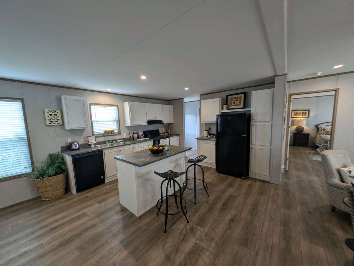 2025 Doublewide with 4 Bedroom and 2 Bathrooms