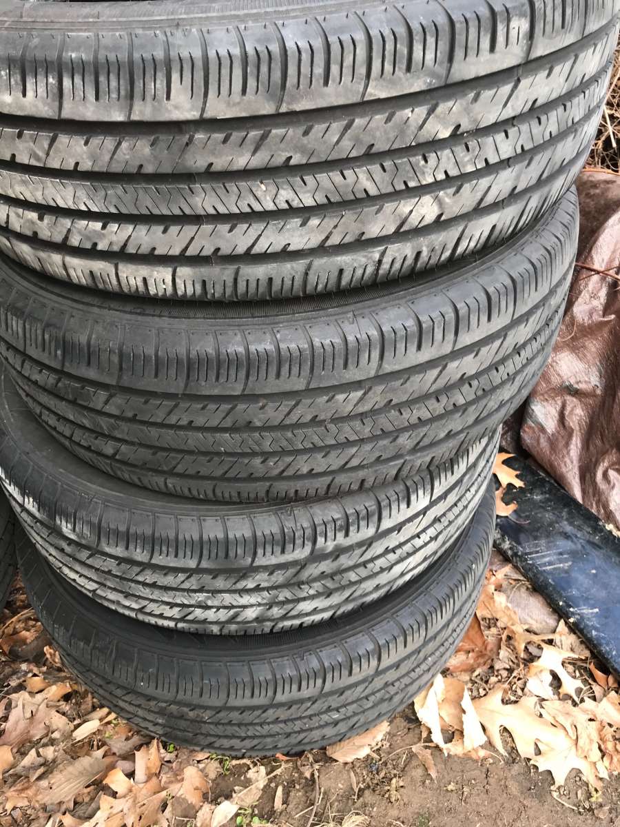 tires 225 65 R17