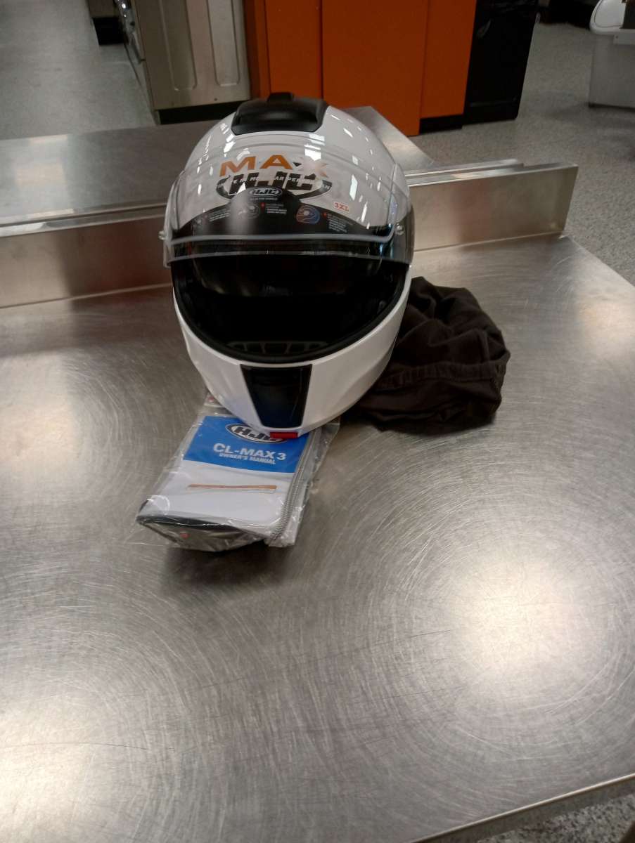 BRAND NEW CL MAX 3 BRAND NEW