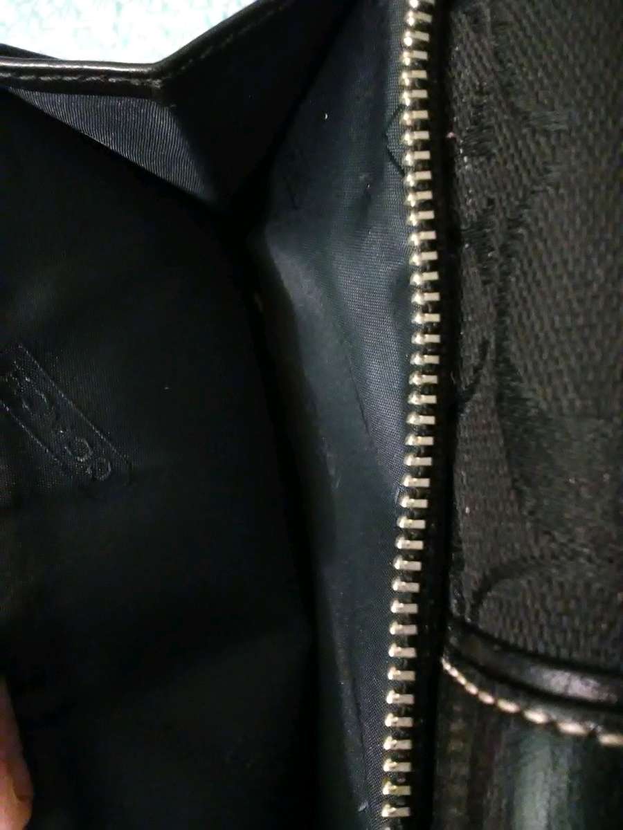 coach wallet black  need to go today