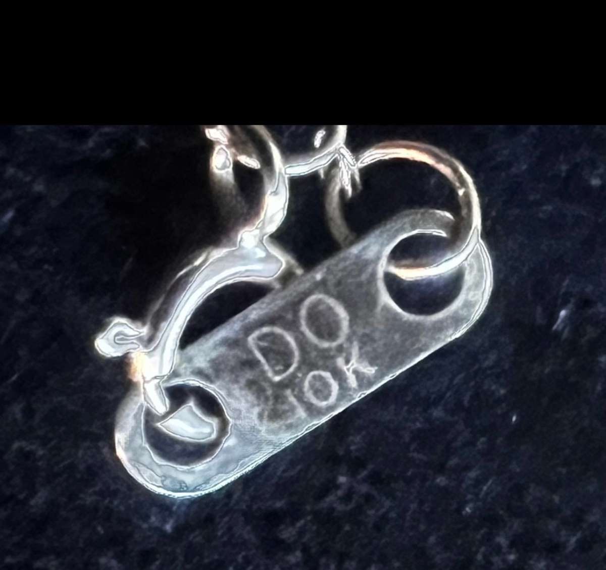 10K Gold Blue Topaz Pendant Necklace