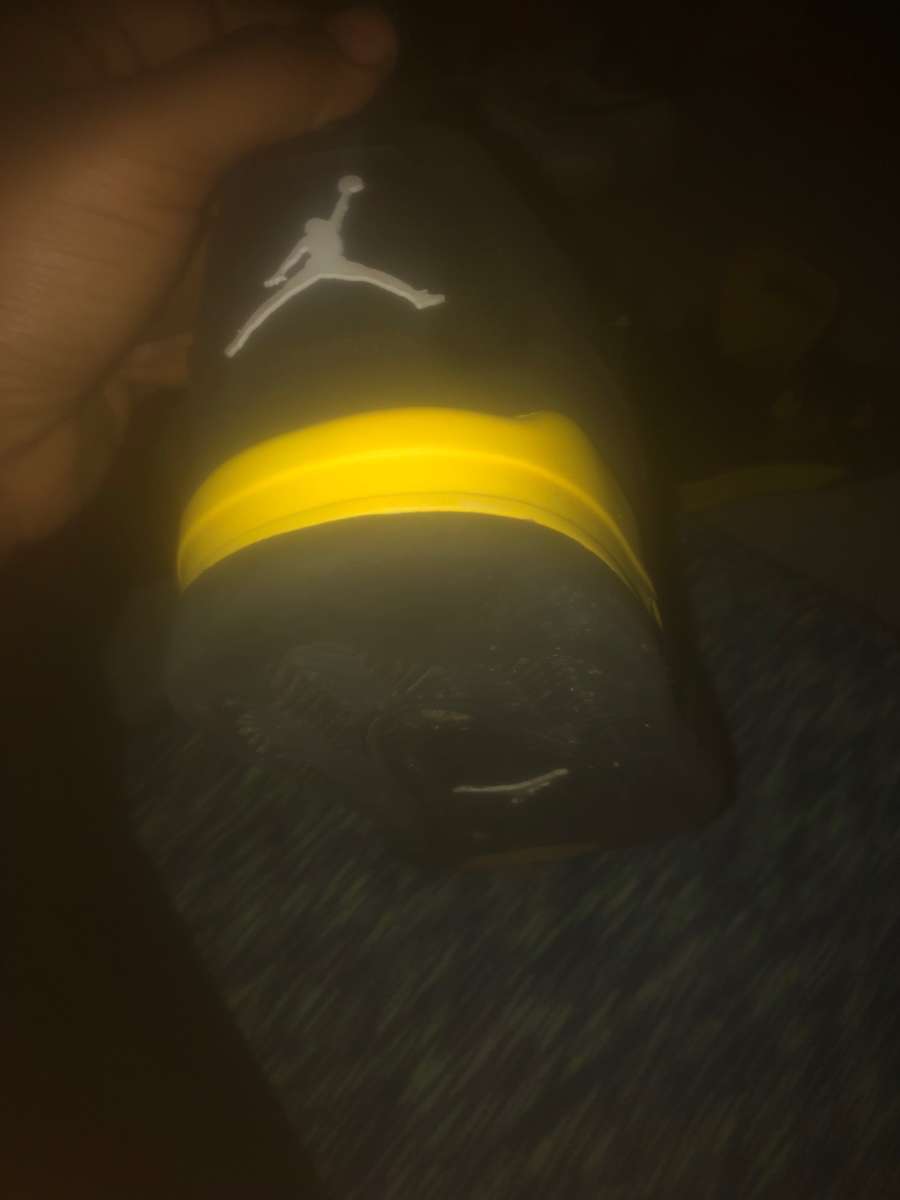 jordan black thunder 4