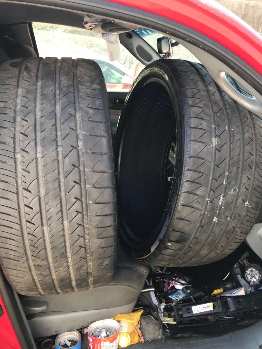 tires 265 35 22