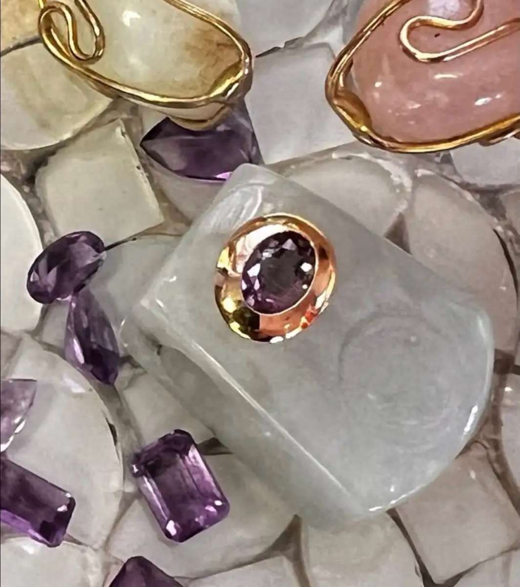 14K Gold Carved Jade  Amethyst Pendant
