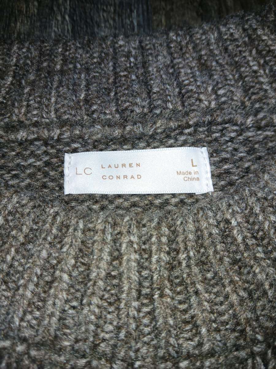 LC Lauren Conrad Size LG Cream and Dark Beige