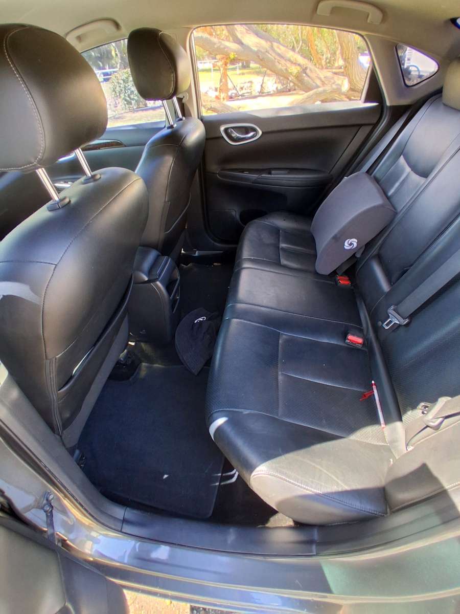 nissan sentra SL  2015