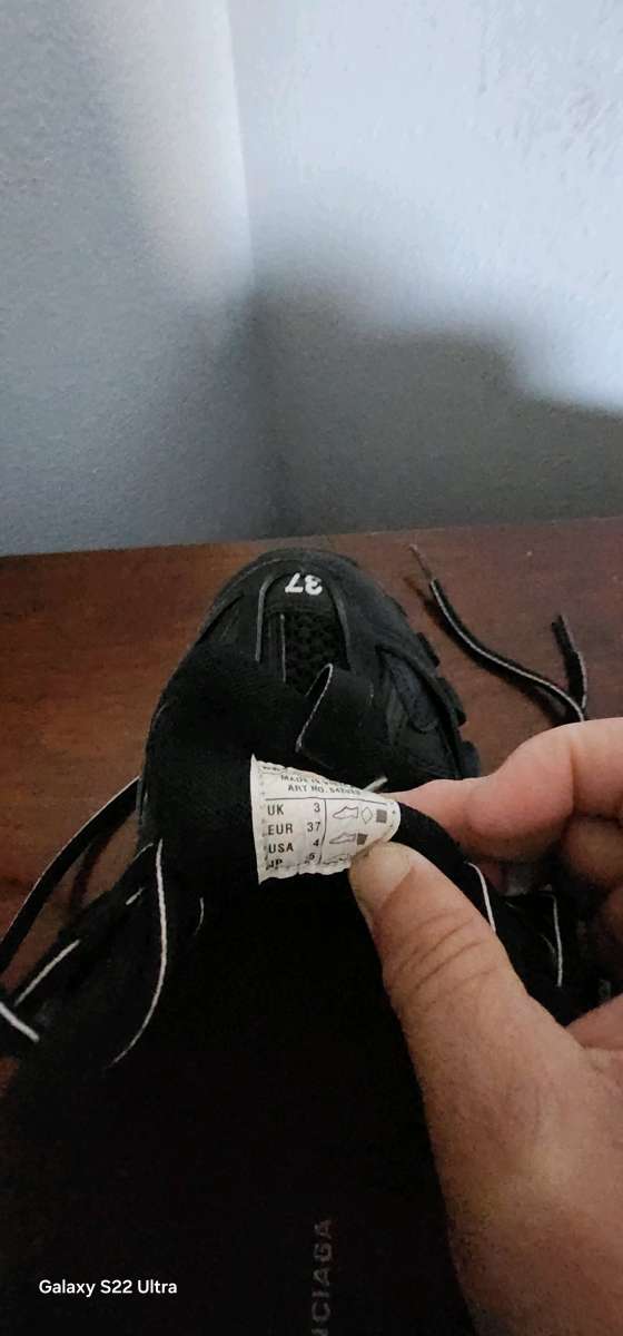 women Balenciaga shoe