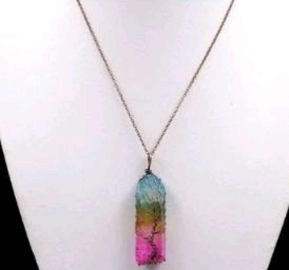 stone pendant necklace