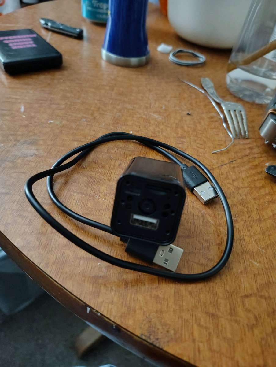 a spy cam charger