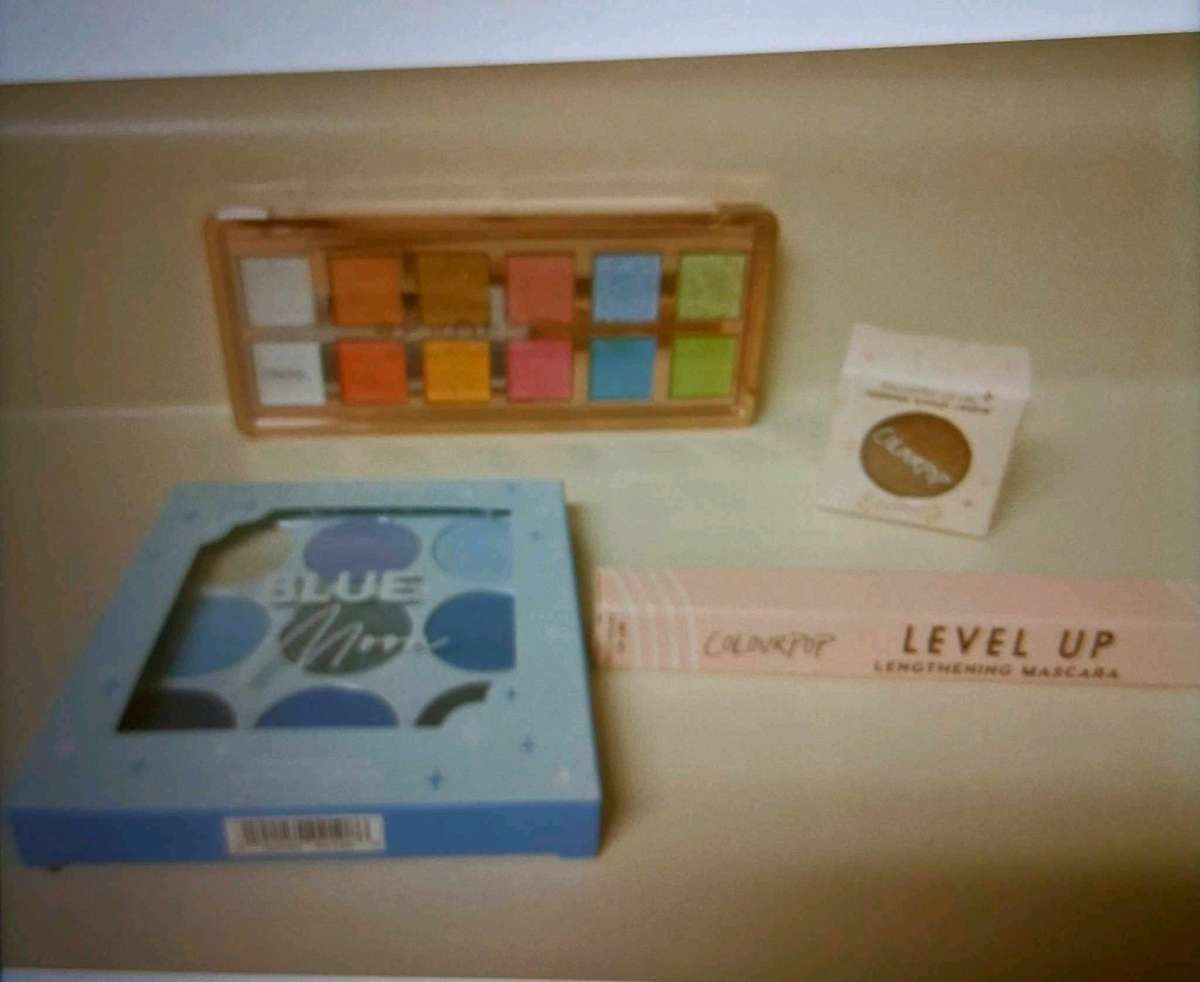 Color pop makeup n Revolution