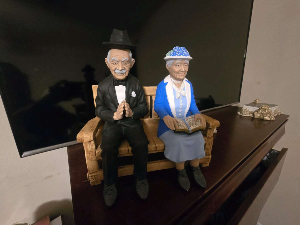 old couple figurine