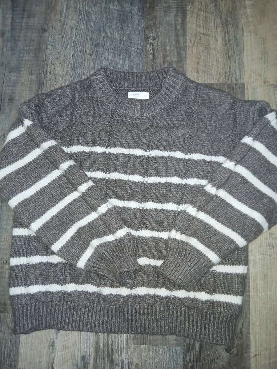 LC Lauren Conrad Size LG Cream and Dark Beige