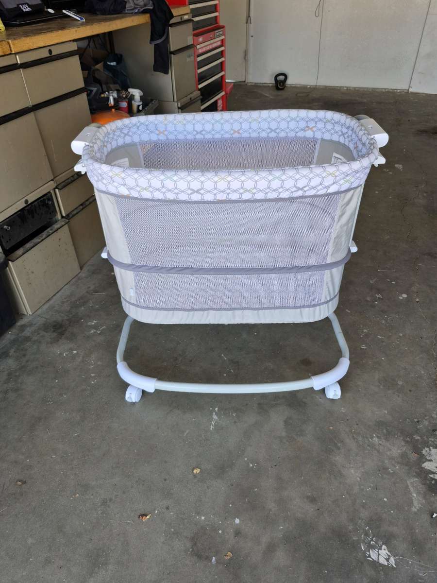 bassinet