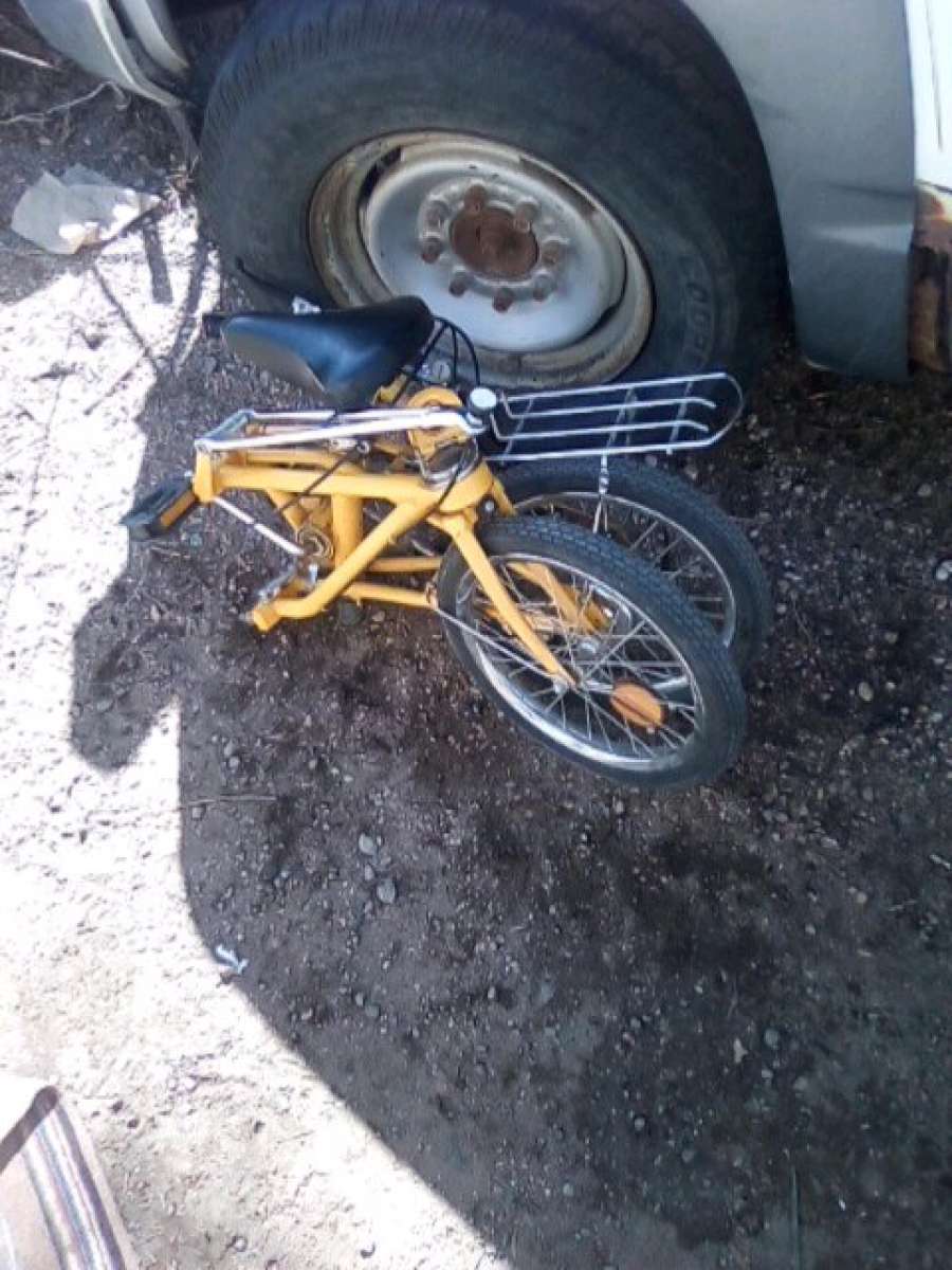 vintage 1982 16in folding bike
