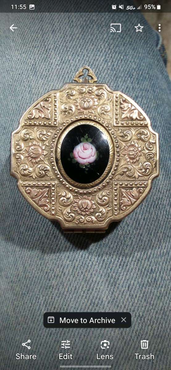 Estee Lauder vintage perfume compact