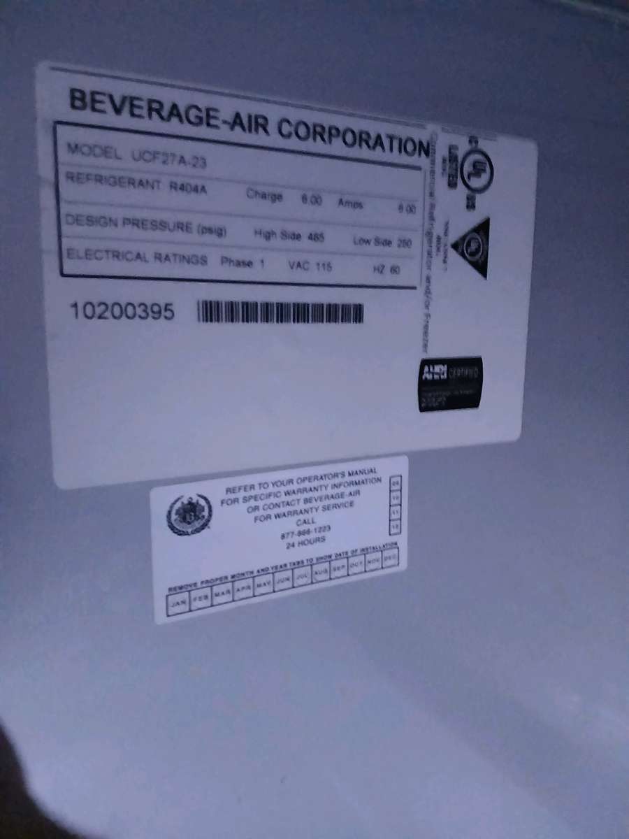 commercial undercover portable refrigerator