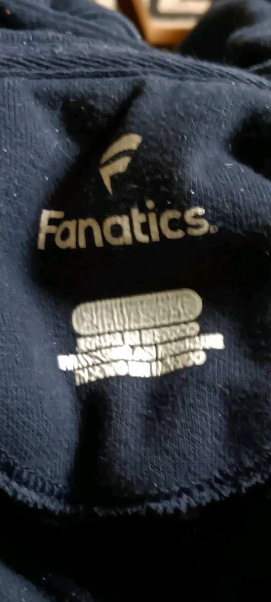 2XL SEATTLE KRAKENS HOODIE BY FANATICS GENTLY USED BIG LOGO