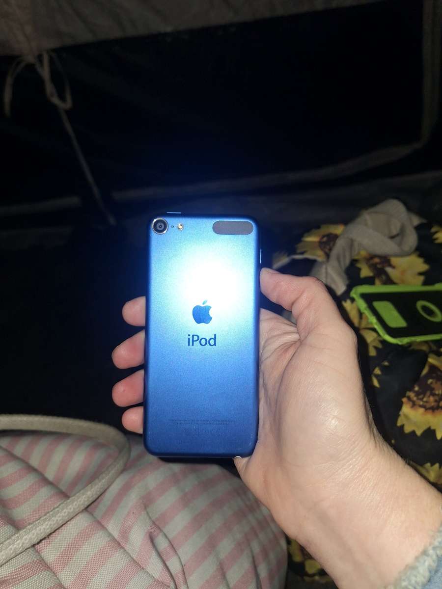 32 GB 7th Generation Ipod Touch