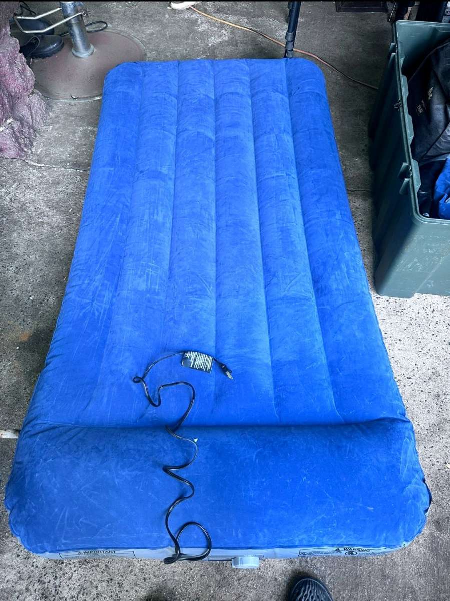 air mattress