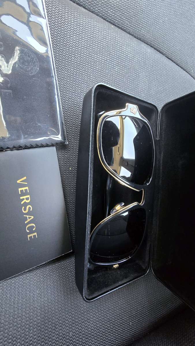 VERSACE BRAND NEW
