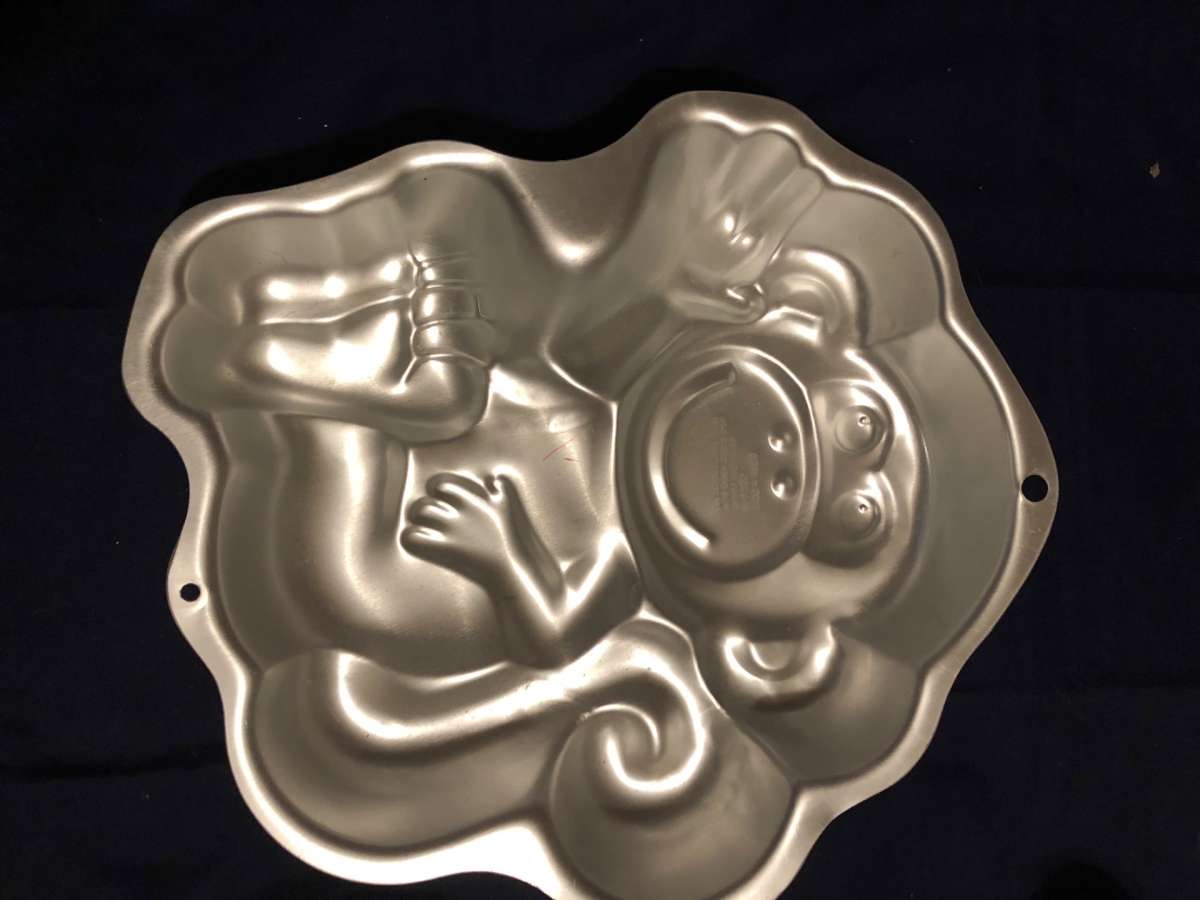 A Wilton cake pan its vintage in the 1970