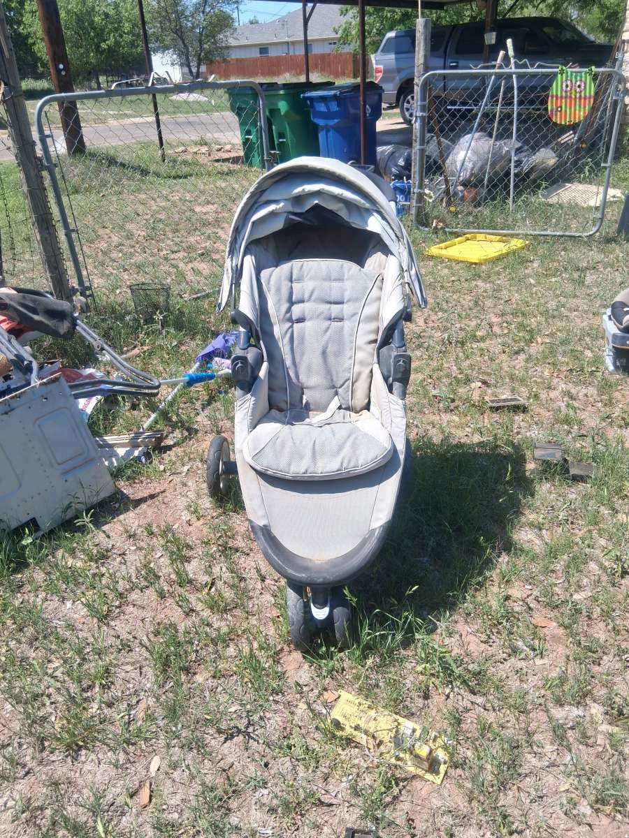 BABY STROLLER