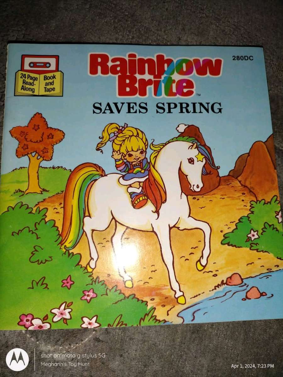 Vtg Rainbow Brite Reading Set w cassette tape