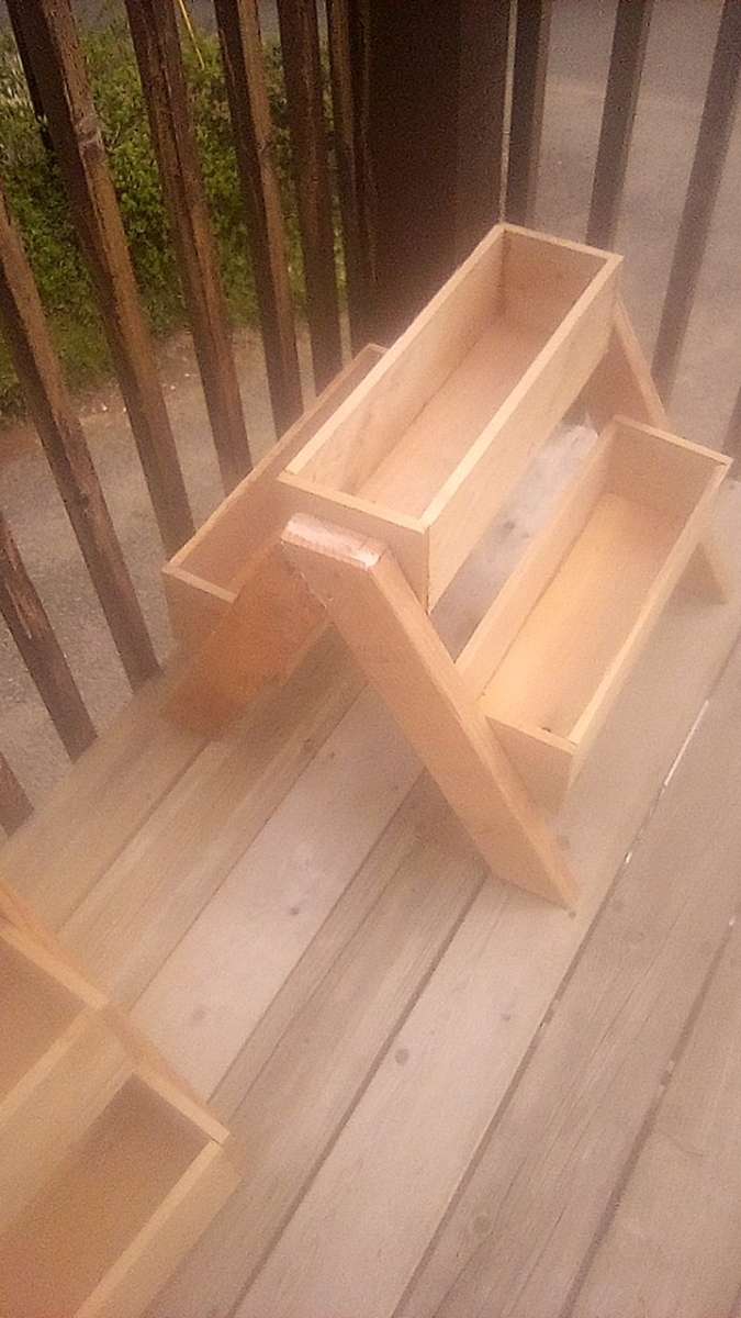 three planter ladder planter