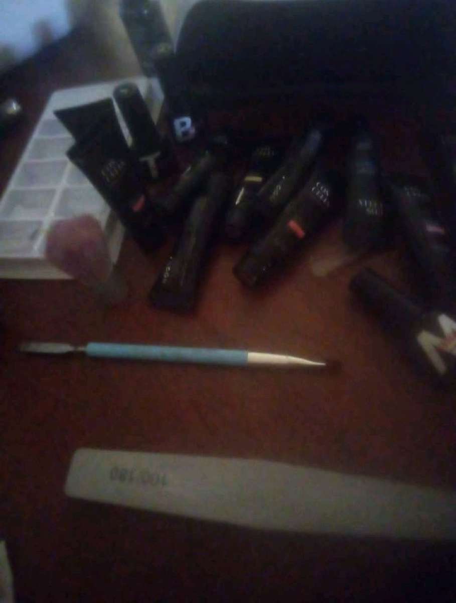 polygel nail kit with a UV lamp